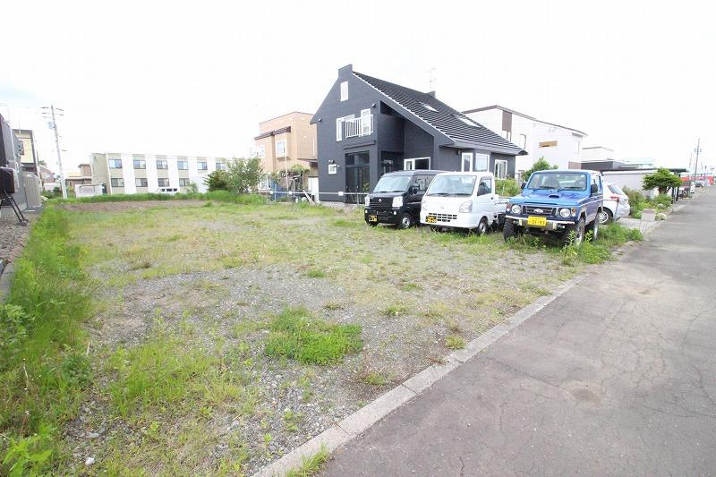 駒場町１丁目２７０番地月極駐車場