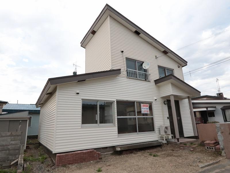 日吉町３丁目１１－１戸建て