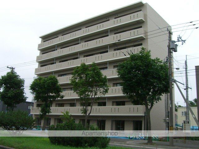 フォレストコート博物館前