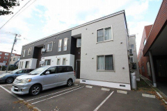 プラスオン恵み野の外観写真